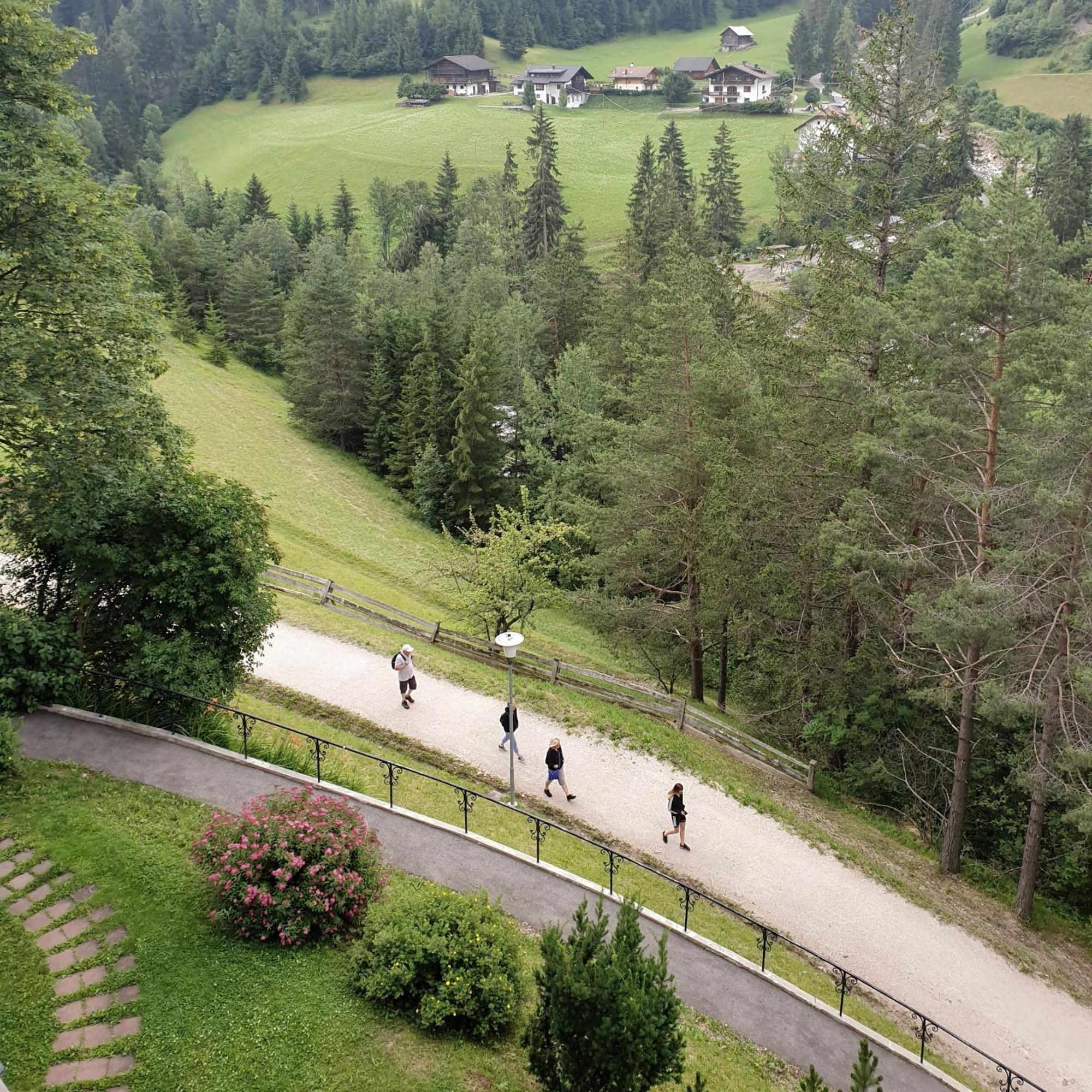 Chalet Hotel Hartmann - Adults Only Ortisei Exterior foto