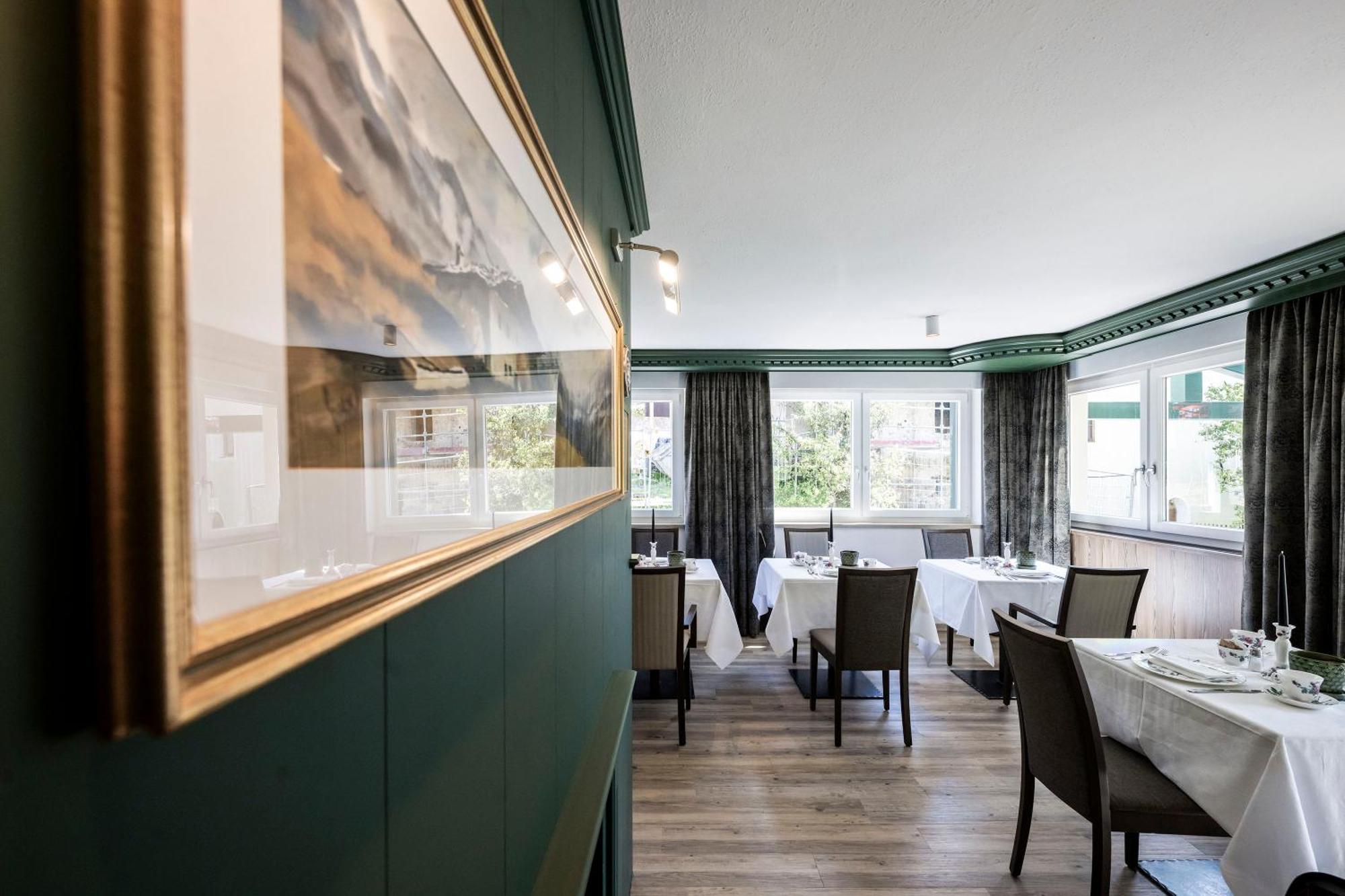Chalet Hotel Hartmann - Adults Only Ortisei Exterior foto
